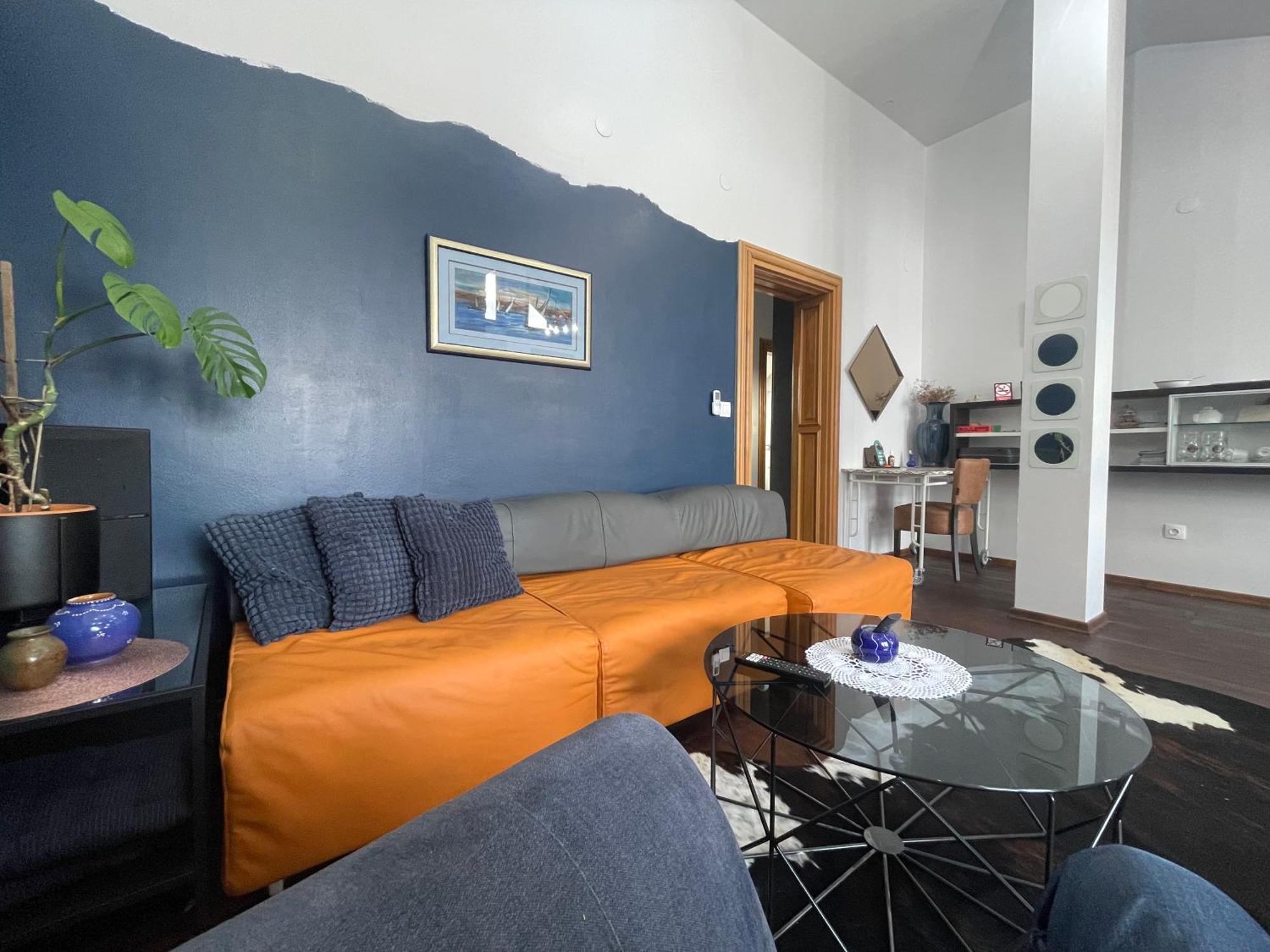 Vila Milka - Balkon - Besplatan Parking - Samostalna Prijava 卡尔洛瓦茨 外观 照片